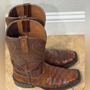 Lucchese Boots Pre-Ban 8-.5D. Brown